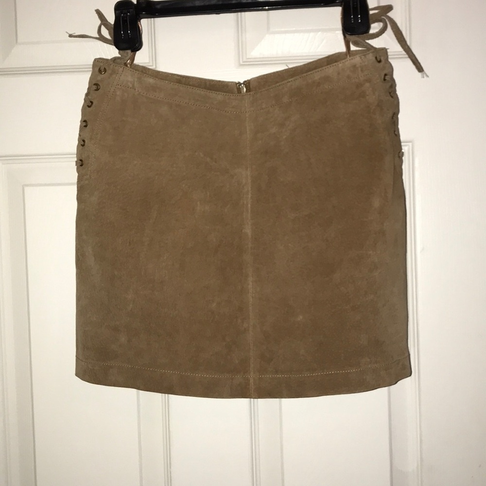 100% Leather Skirt Worn BB DAKOTA